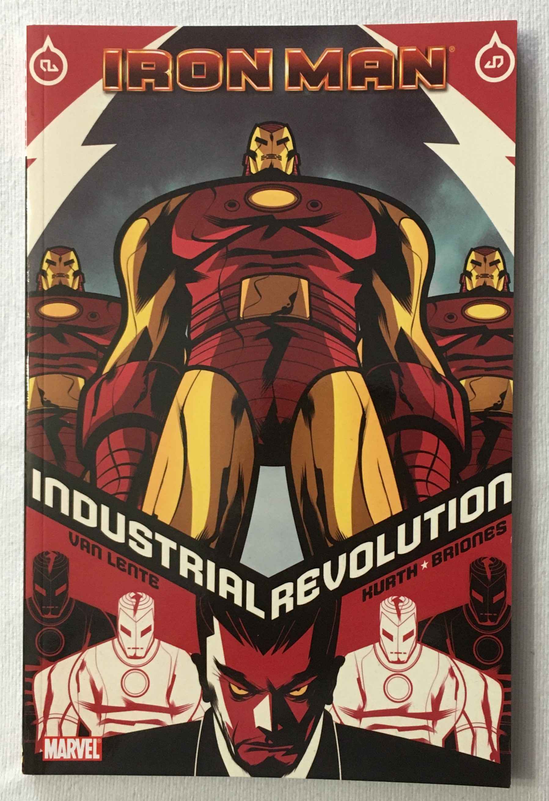 Iron Man Industrial Evolution - Iron Man Legacy 6-11 - Graphic Novel - 2010/2011